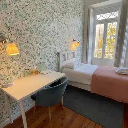 Single With Small Balcony Δωμάτια σε οικογενειακή κατοικία