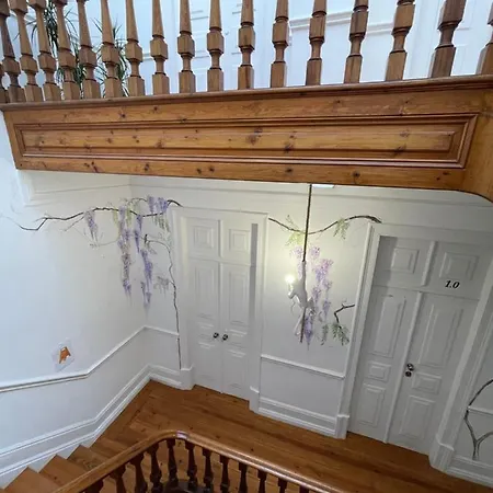 Single With Small Balcony